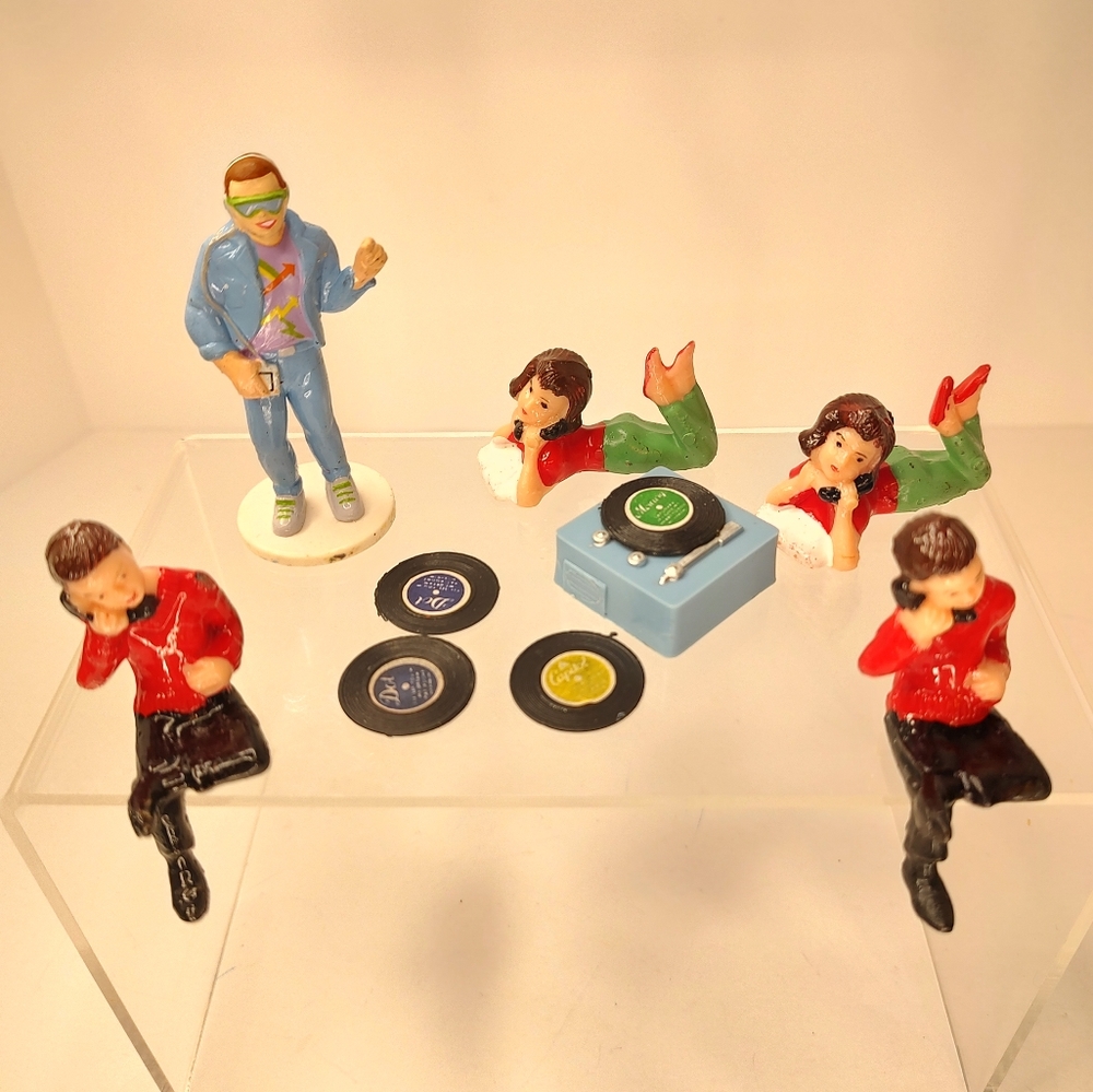 Vintage Cake Topper Teens Phone, Records & Player,BONUS 80s Guy  Walkman
